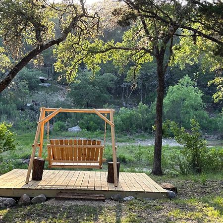 Tiny House - Our Little Piece Of Paradise Lakehills Exterior photo